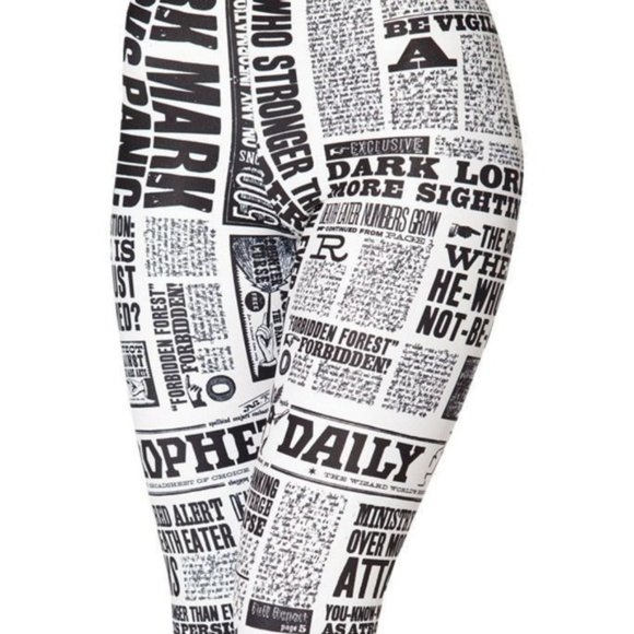 BlackMilk- Daily Prophet Harry Potter Leggings - Picture 2 of 2